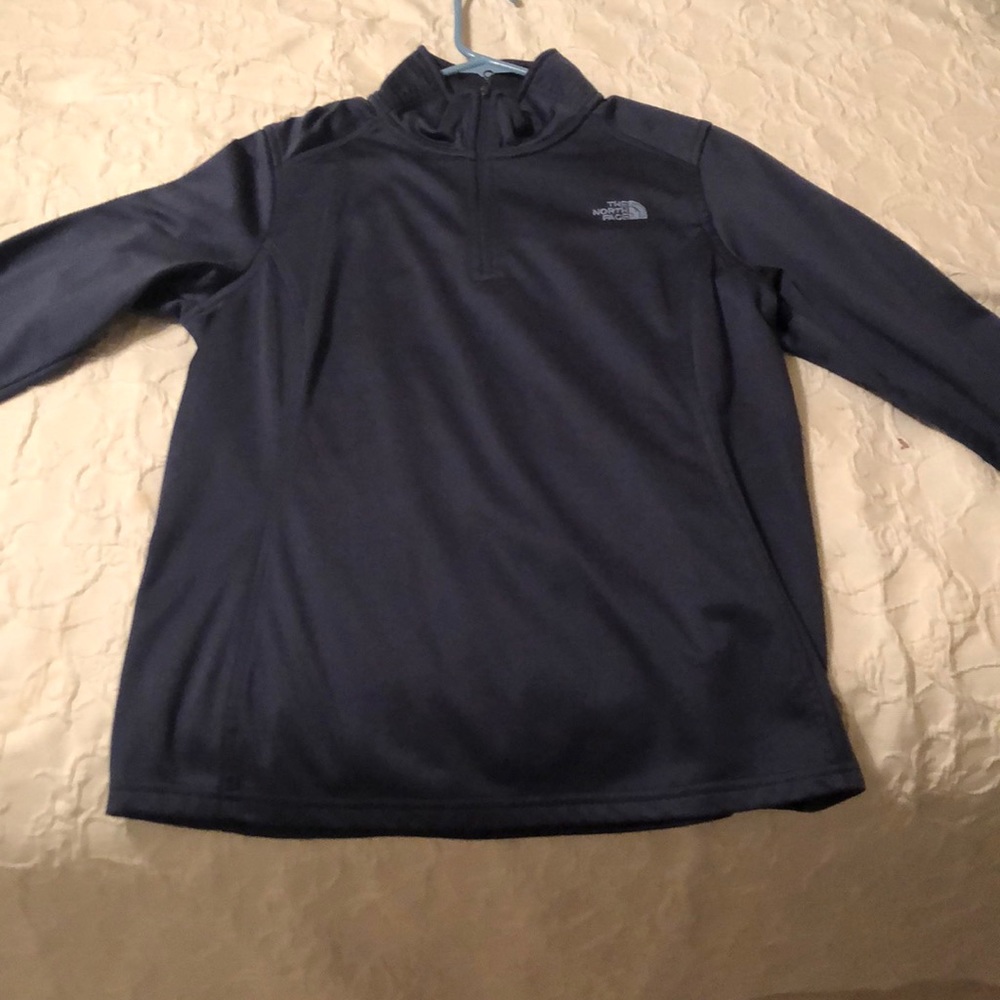 North face pullover